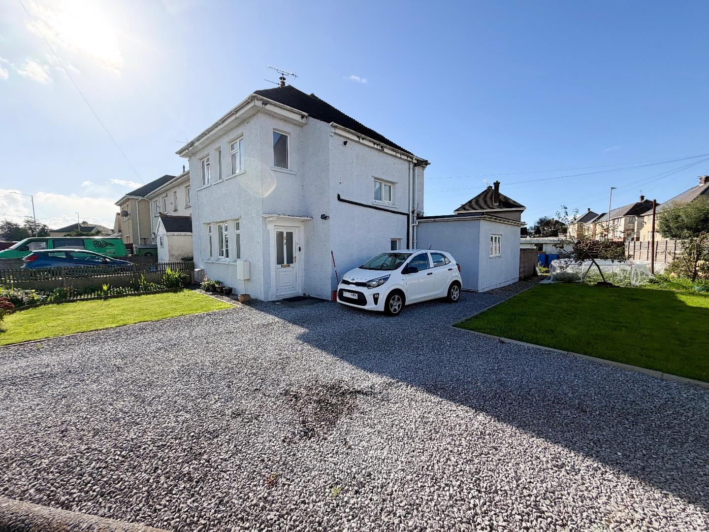 Brynteg Avenue, Pyle, Bridgend County Borough, CF33 6BB